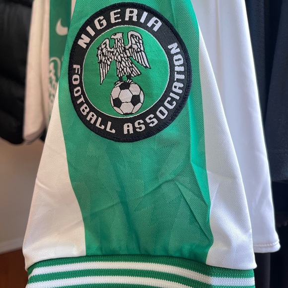 1996 Nigeria Warm Up kit - Picture 3 of 3